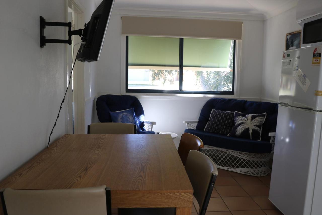 Lazy Lobster Holiday Units & Chalets Port Denison Εξωτερικό φωτογραφία