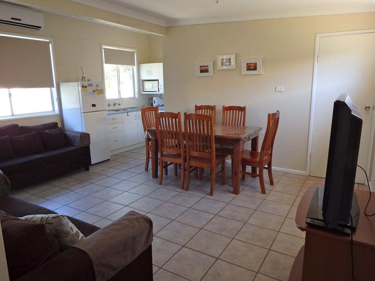 Lazy Lobster Holiday Units & Chalets Port Denison Εξωτερικό φωτογραφία